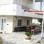 Kontogoni 3*