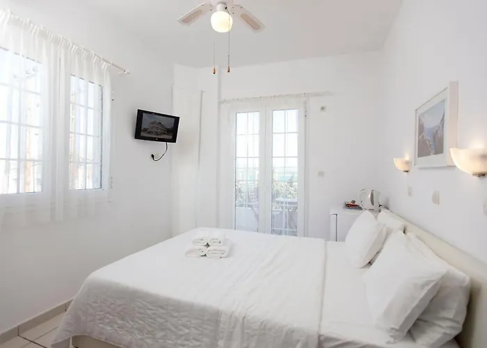 Kontogoni Maison d'hôtes 3*